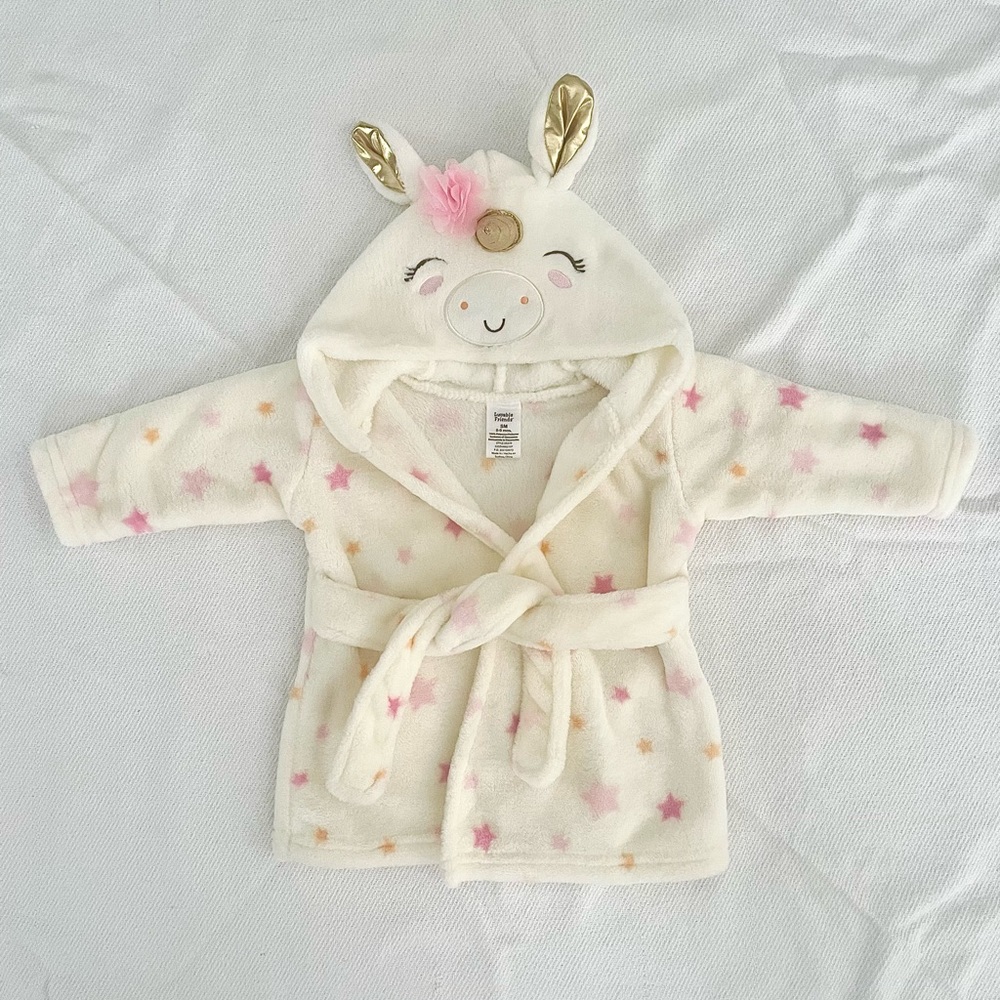 Luvable Friends Unicorn Bath Robe Size 0-9 Months